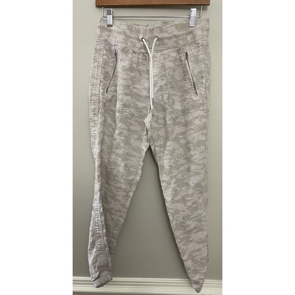 Athleta 100% Linen Cabo Joggers Cream Beige Tan Neutral Camo Size 4 - Picture 2 of 4